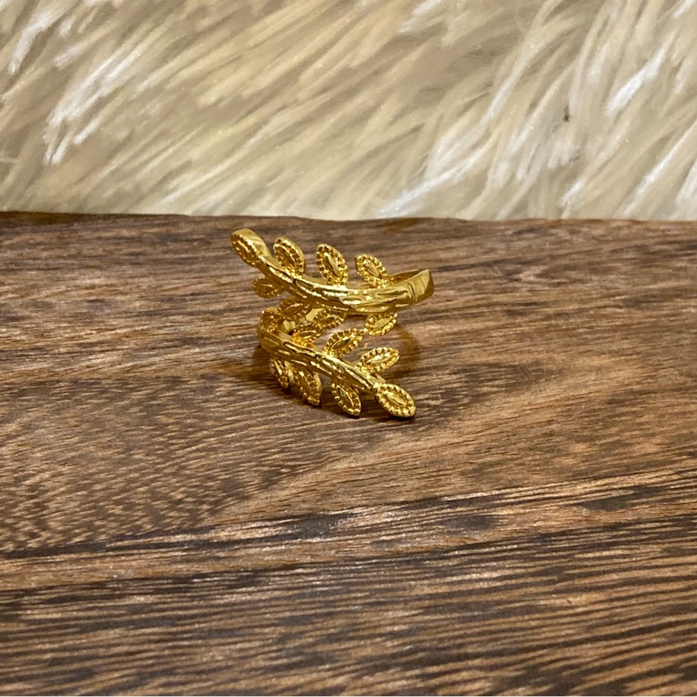 18k Yellow Plated Gold Leaf Statement Ring Artisan Collection of Columbia Size 8 - Picture 3 of 8